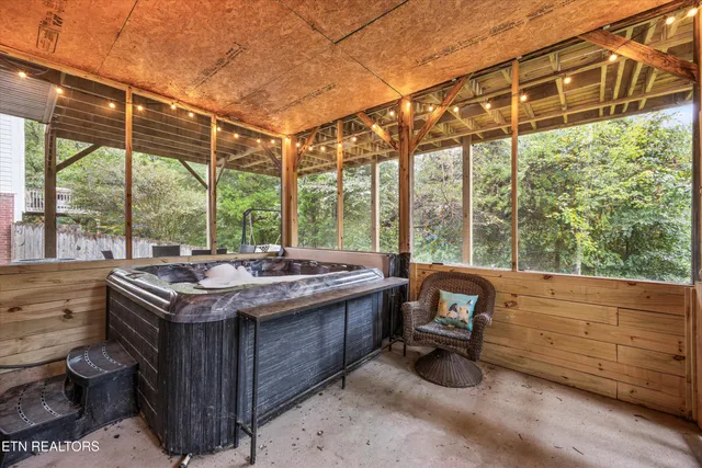 $565,000 | 4424 Platinum Drive, Knoxville, TN 37938