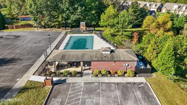 $565,000 | 4424 Platinum Drive, Knoxville, TN 37938