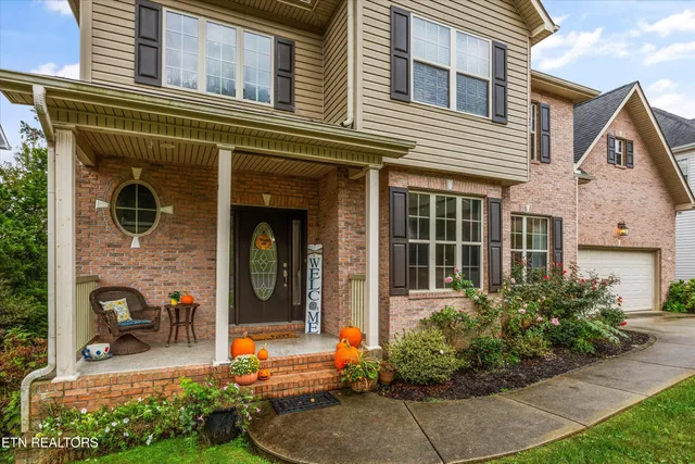 $575,000 | 4424 Platinum Drive, Knoxville, TN 37938