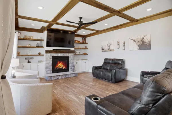 $649,900 | 20390 Enright Way, Farmington, MN 55024