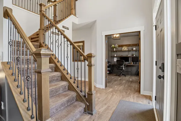 $649,900 | 20390 Enright Way, Farmington, MN 55024