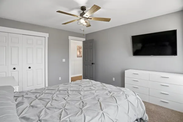 $649,900 | 20390 Enright Way, Farmington, MN 55024