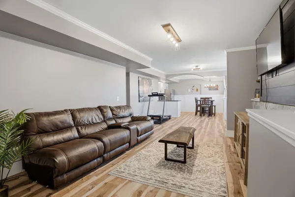 $649,900 | 20390 Enright Way, Farmington, MN 55024