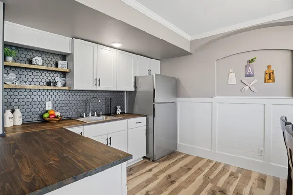 $649,900 | 20390 Enright Way, Farmington, MN 55024