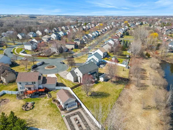 $649,900 | 20390 Enright Way, Farmington, MN 55024