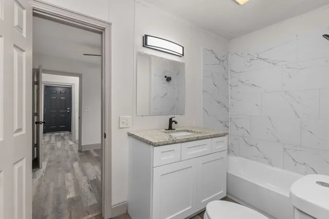 $1,100 | 208 Plummer Street, Lawrenceburg, TN 38464