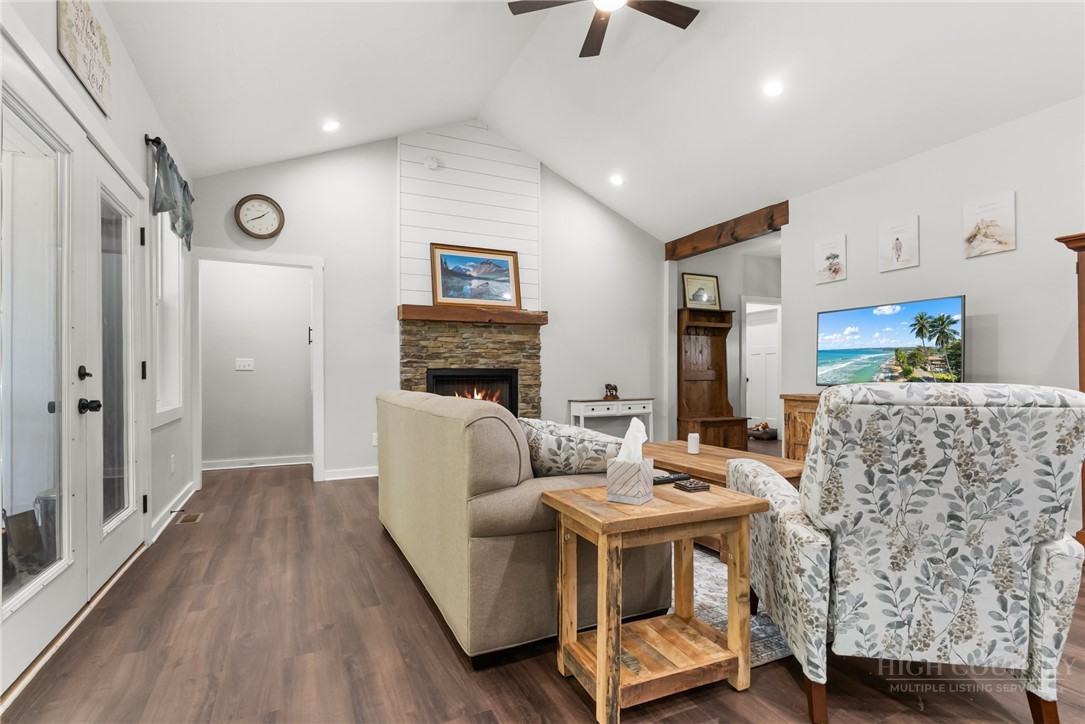 287 Wolfe Road Sparta, NC 28675 - Photo 10 of 50