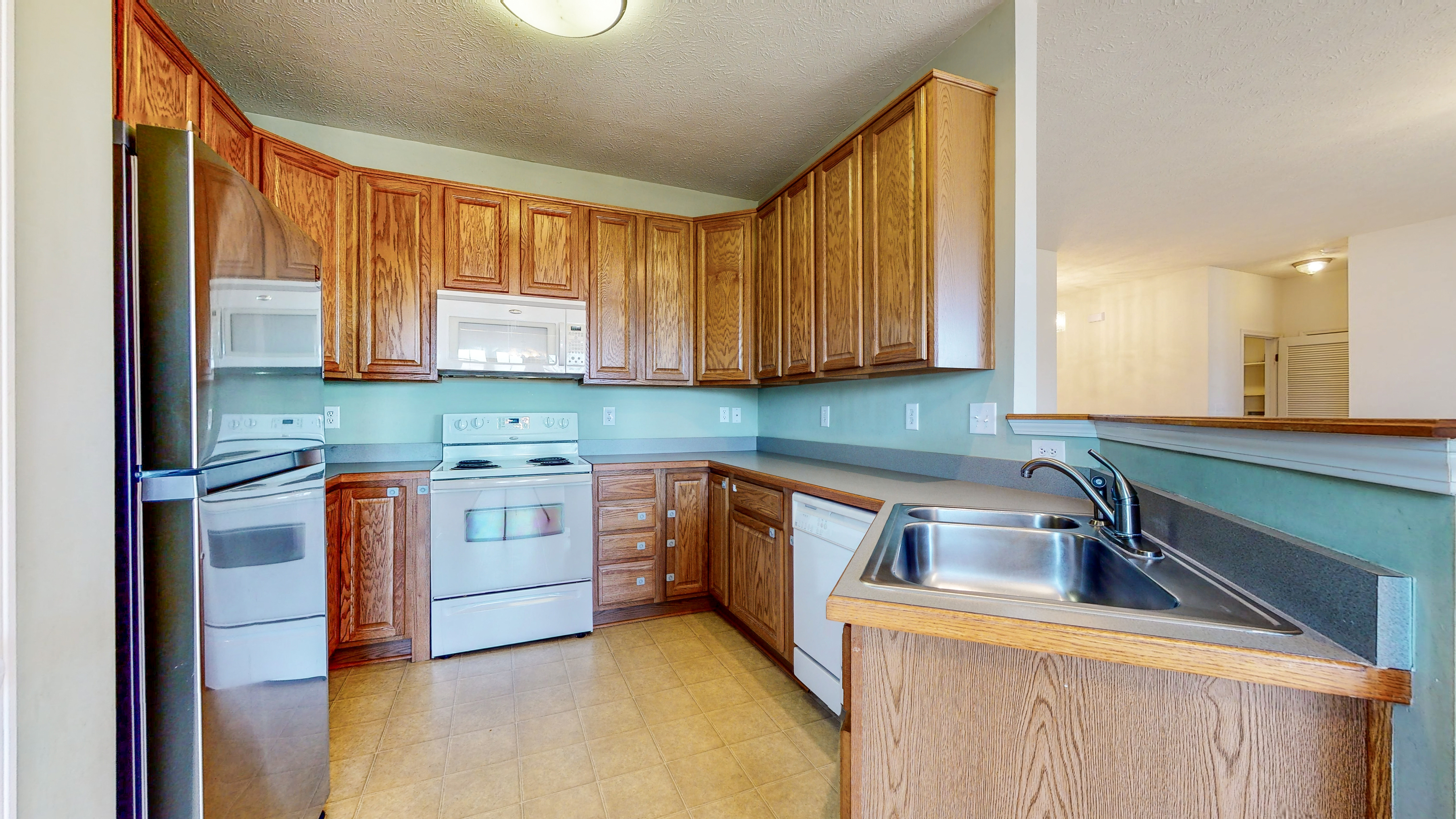 4414 Bow Ridge Lane Indianapolis, IN 46239 - Photo 8 of 35 Gallery Image 8