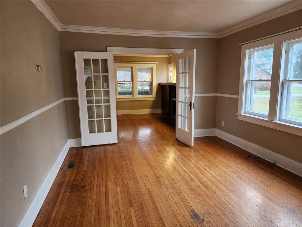 290 East Maryland Heights Road Decatur, IL 62526 - Photo 12 of 35 Dining Room
