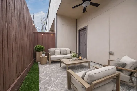 $359,900 | 11002 Upland Forest Drive, Houston, TX 77043