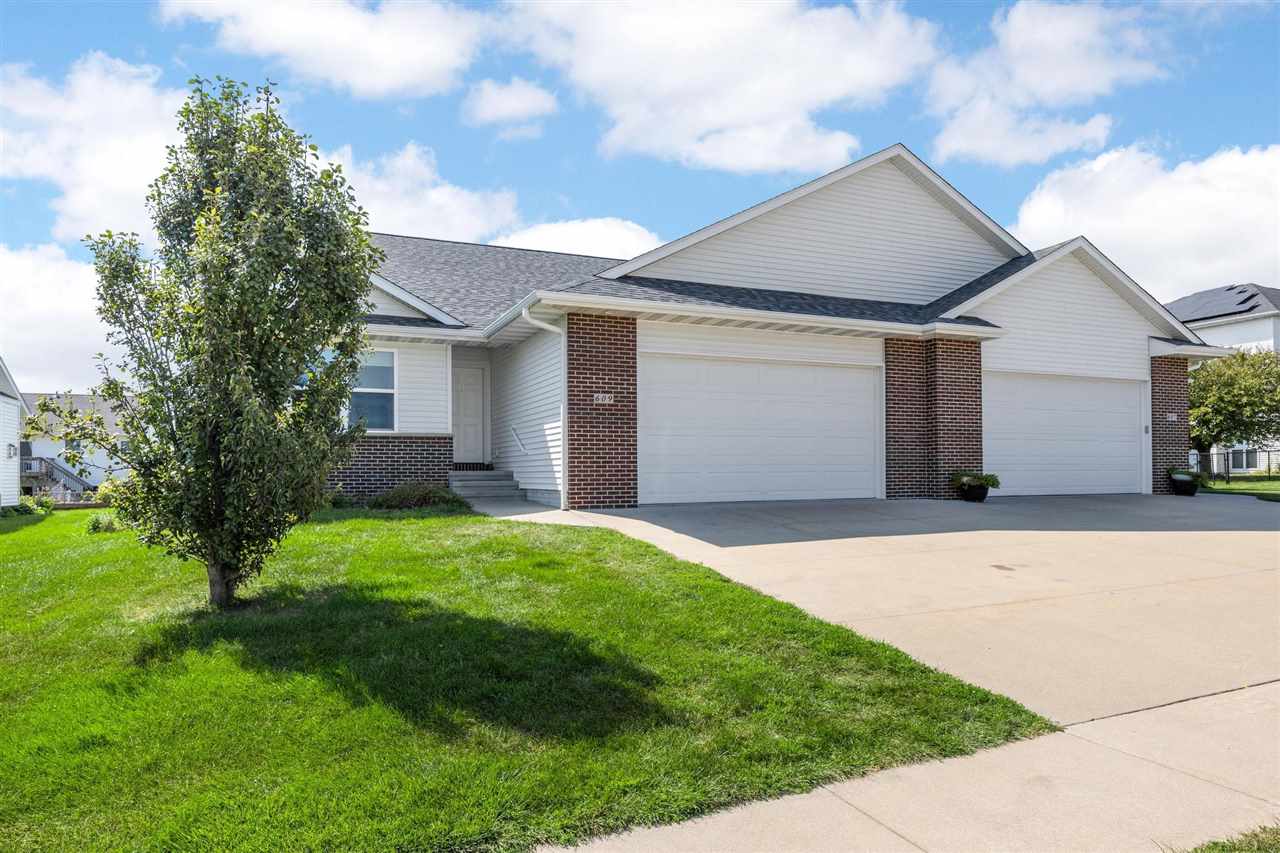 609 Rosedale Drive Center Point, IA 52213 - Photo 3 of 40 Gallery Image 3
