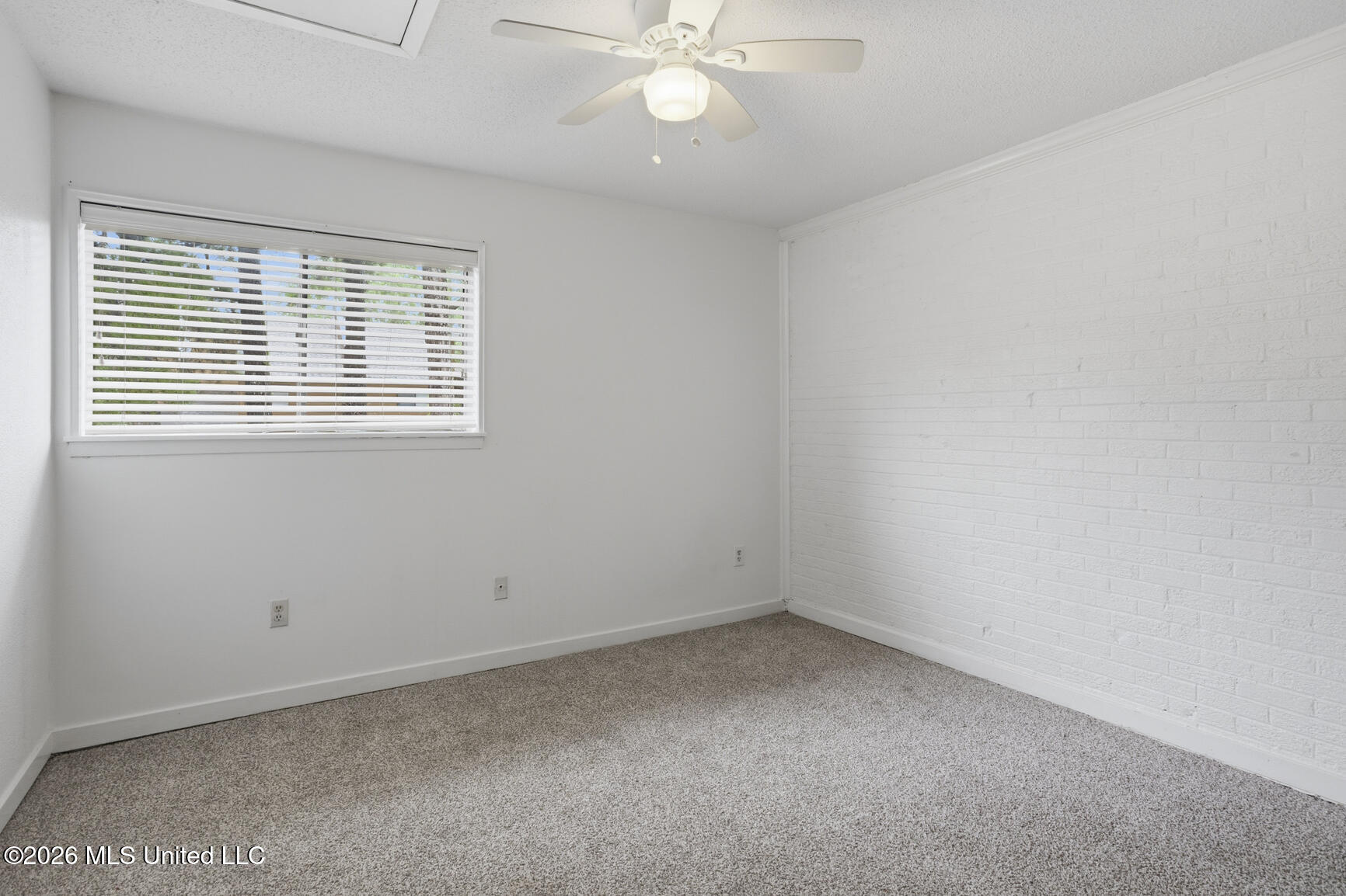 1255 East County Line Road, Unit H6 Jackson, MS 39211 - Photo 18 of 21 1255 County Line Unit H6-19