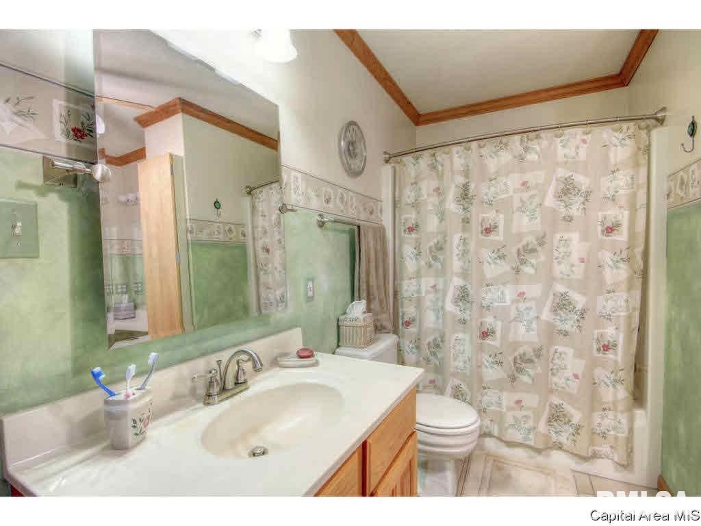 4447 Foxbury Lane Springfield, IL 62711 - Photo 26 of 33