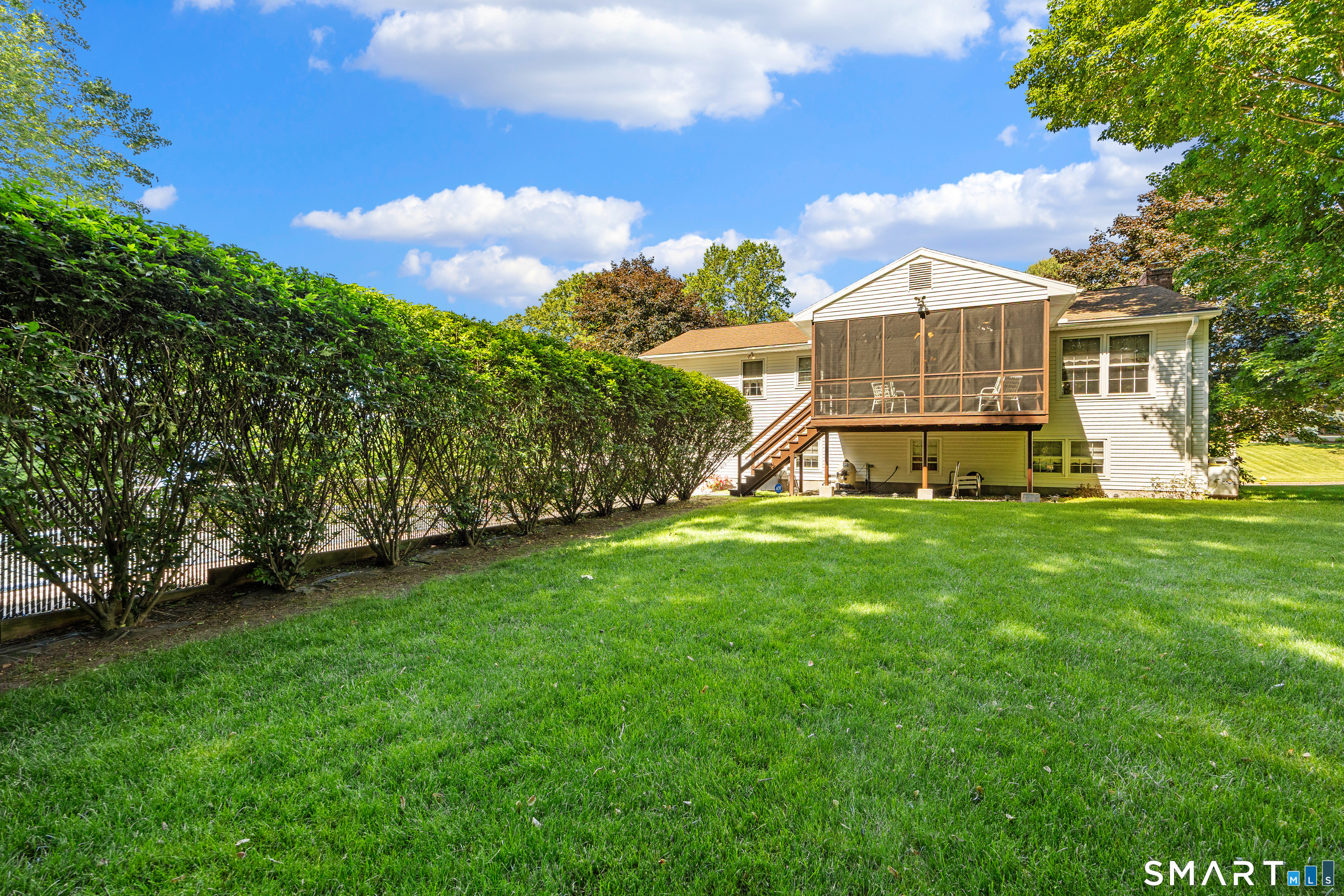 163 Sentinel Hill Road North Haven, CT 06473 - Photo 35 of 40