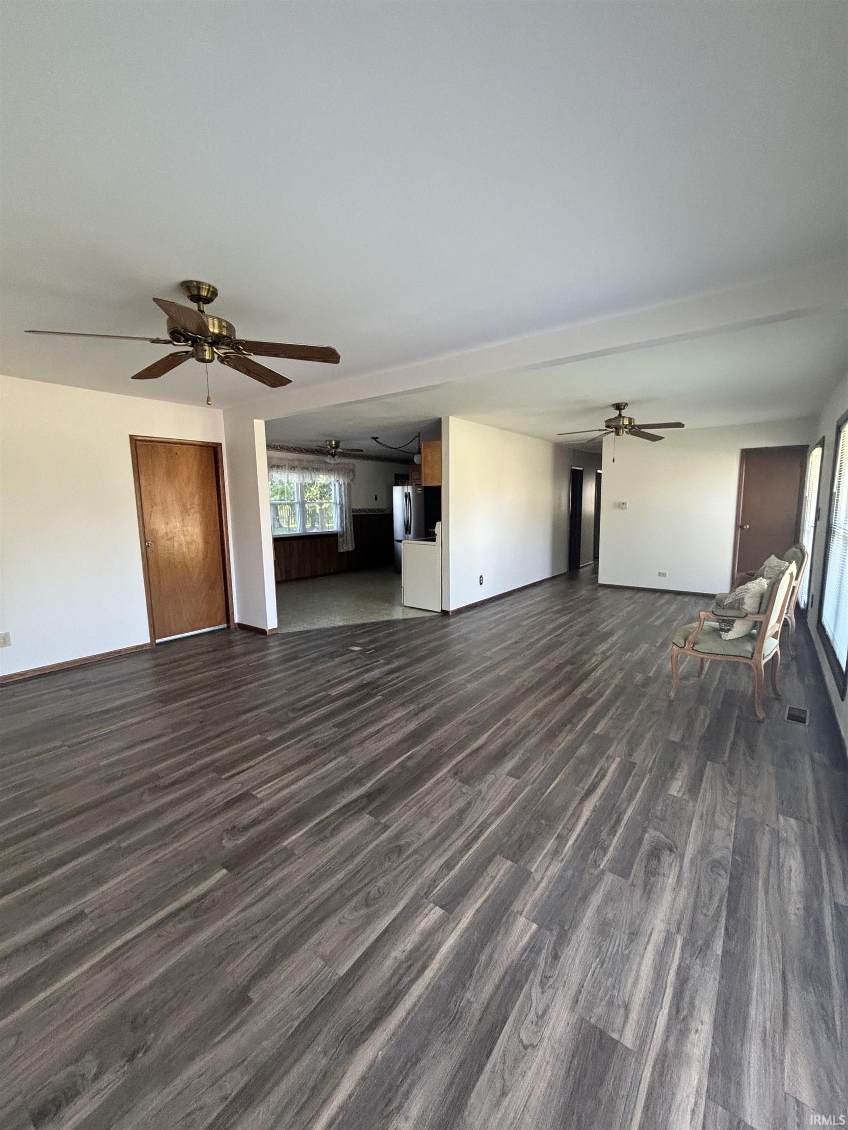 1818 Oak Street Linton, IN 47441 - Photo 4 of 17