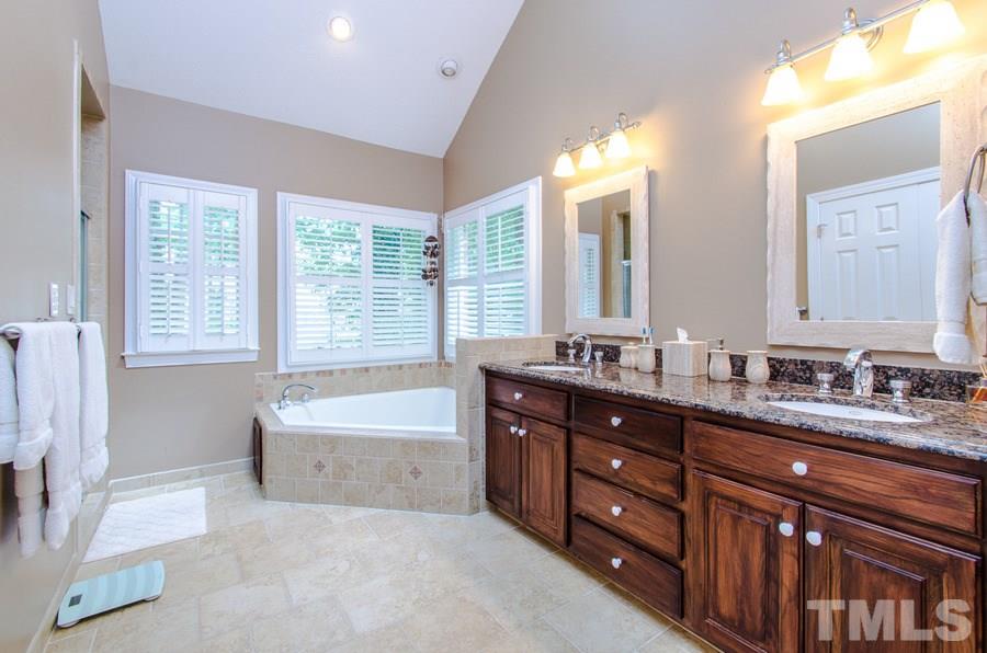 8125 Windsor Ridge Drive Raleigh, NC 27615 - Photo 13 of 25 Gallery Image 13