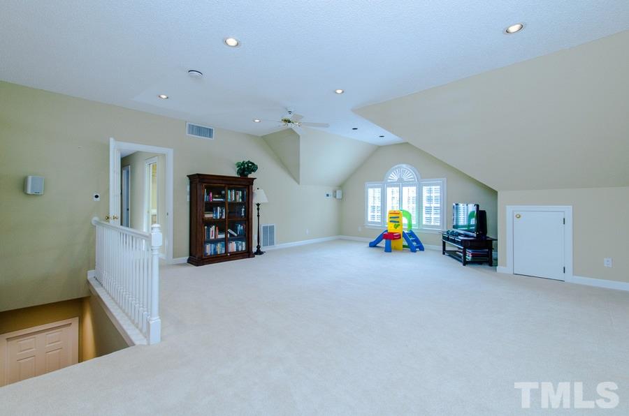 8125 Windsor Ridge Drive Raleigh, NC 27615 - Photo 18 of 25 Gallery Image 18