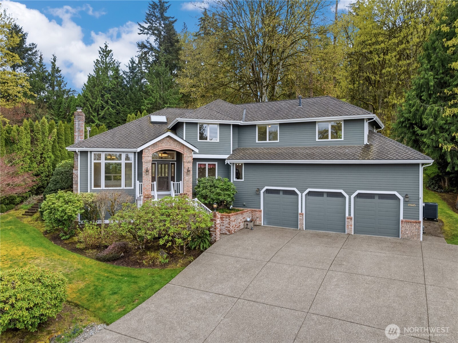 18605 Southeast 174th Way Renton, WA 98058 - Photo 1 of 40