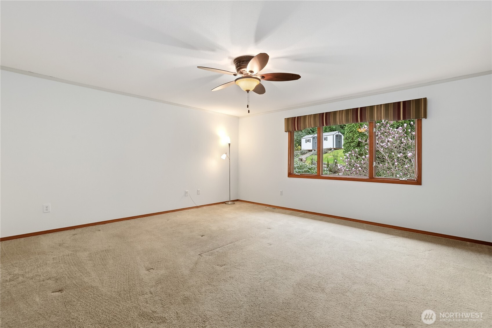 18605 Southeast 174th Way Renton, WA 98058 - Photo 19 of 40