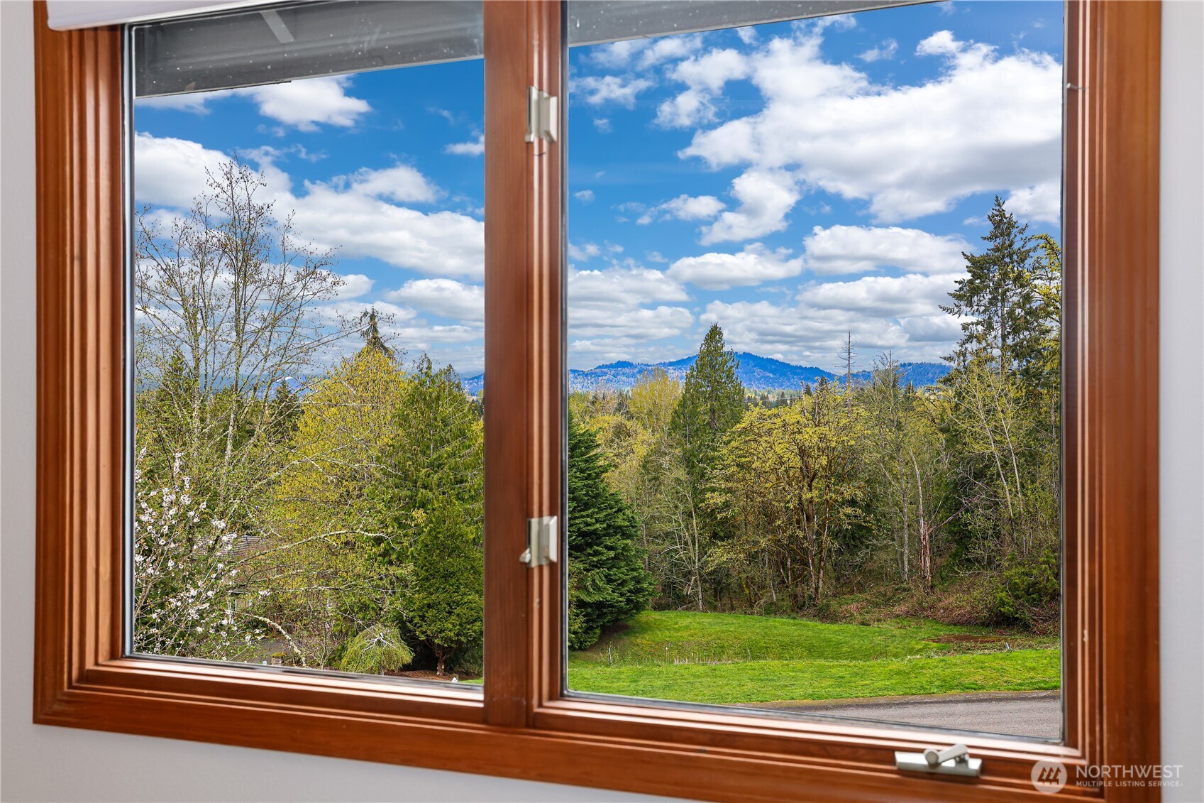 18605 Southeast 174th Way Renton, WA 98058 - Photo 28 of 40