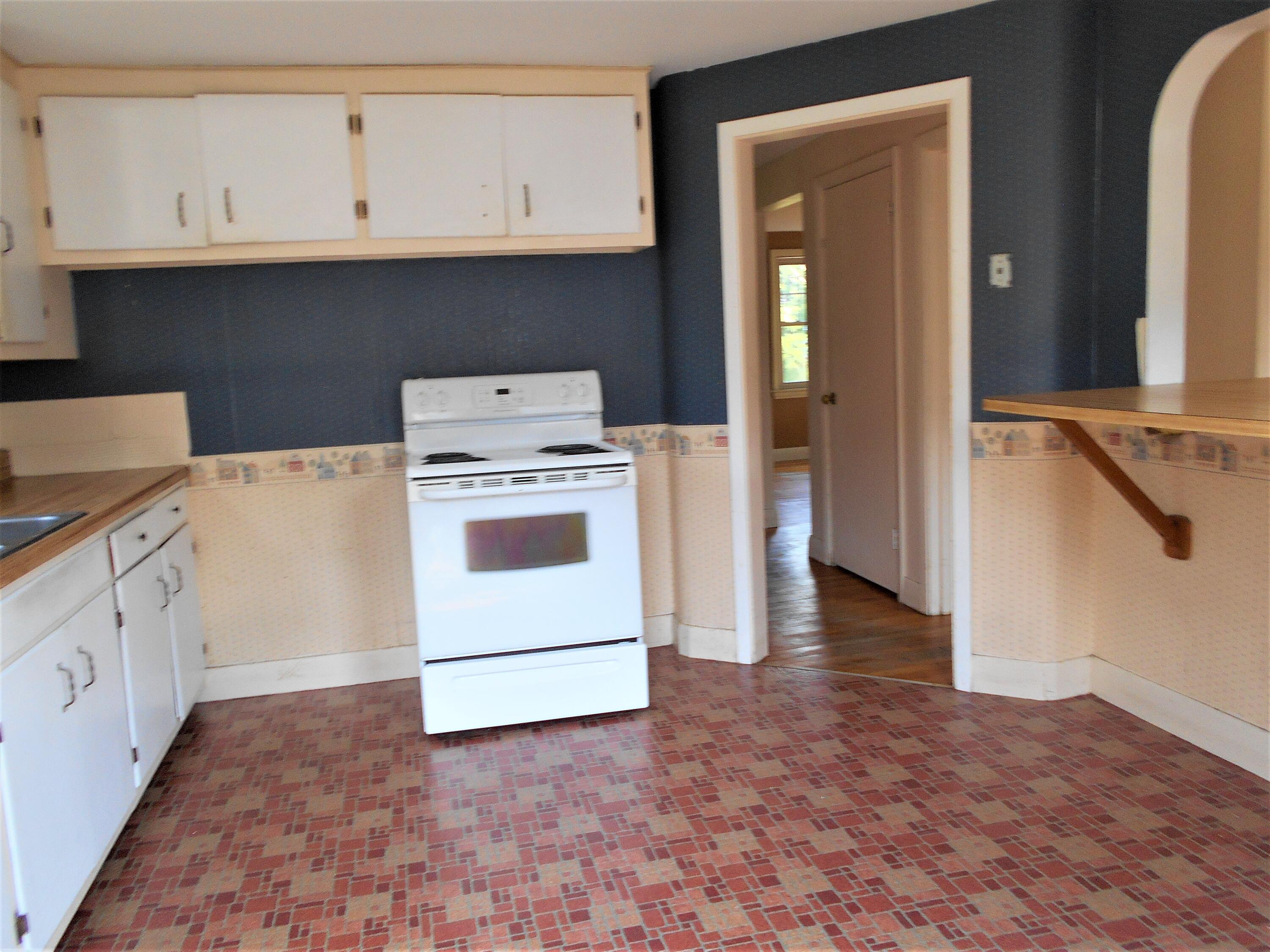 31 Wythburn Road South Portland, ME 04106 - Photo 7 of 25 DSCN2933