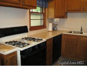 500 North St Marys Avenue Springfield, IL 62702 - Photo 3 of 9 Gallery Image 3