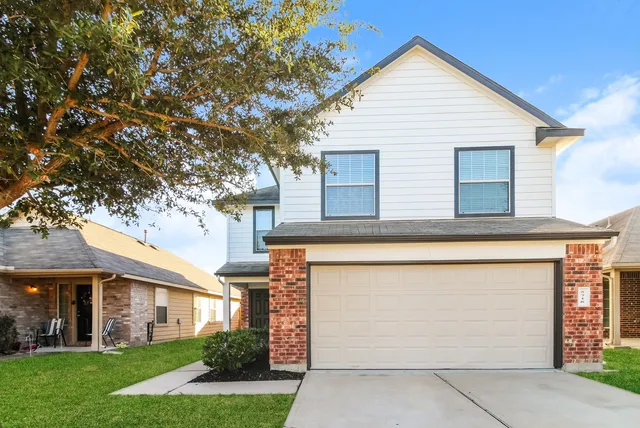 $2,060 | 5718 Kyle Cove Drive, Katy, TX 77449