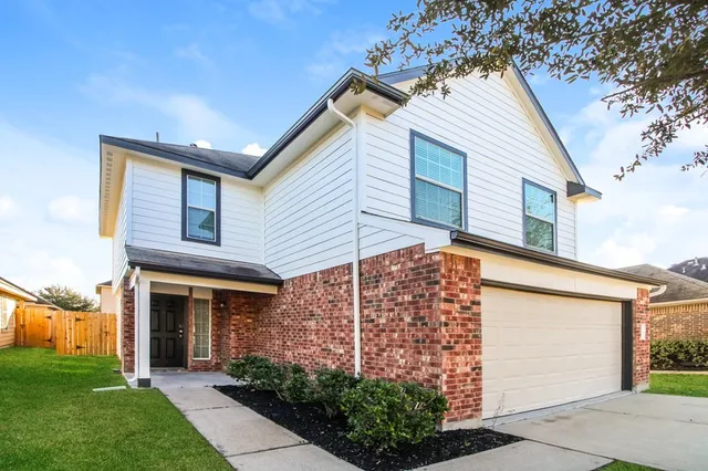 $2,060 | 5718 Kyle Cove Drive, Katy, TX 77449