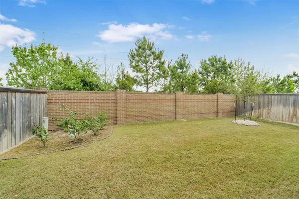 $2,550 | 14918 Mossycup Spur Way, Cypress, TX 77433