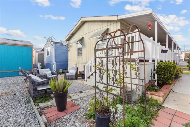 a view of outdoor space yard and patio