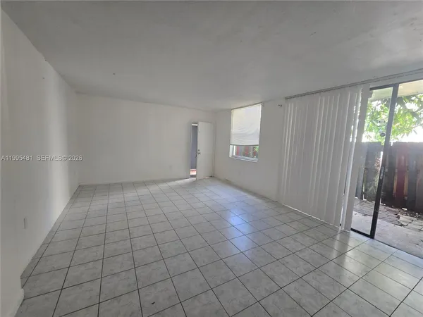 $1,800 | 1750 Northwest 55th Avenue, Unit 103, Lauderhill, FL 33313