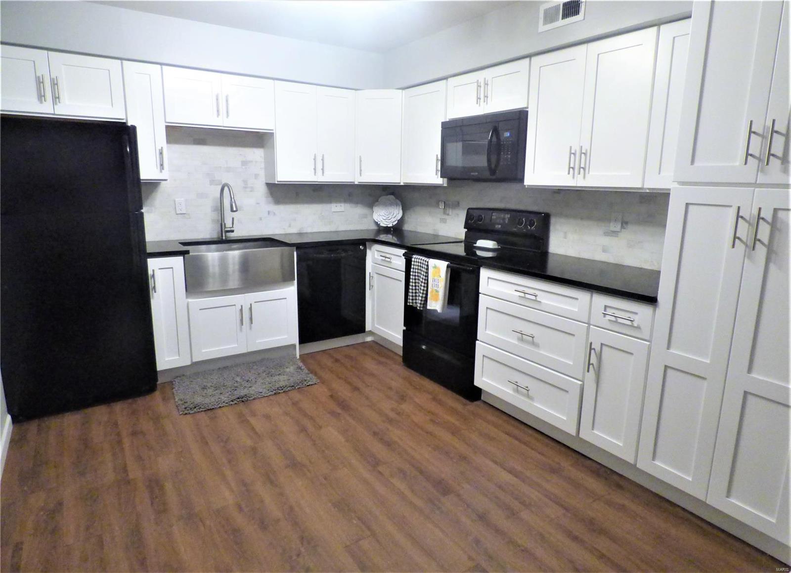 4510 Little Rock Road, Unit H St. Louis, MO 63128 - Photo 4 of 16 Gallery Image 4