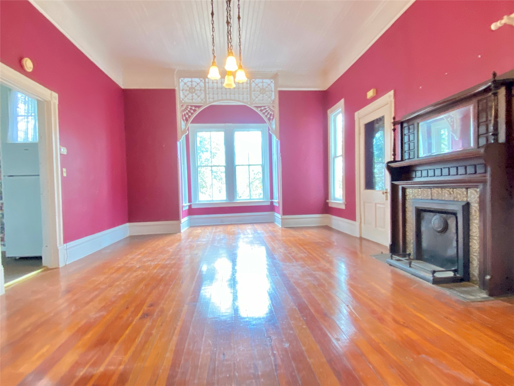 223 East Robert Toombs Avenue Washington, GA 30673 - Photo 13 of 46 a view of an entryway with a livingroom