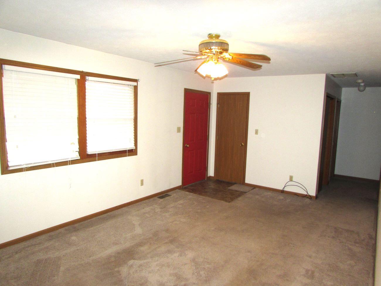 517 Riverside Court West Liberty, OH 43357 - Photo 5 of 15
