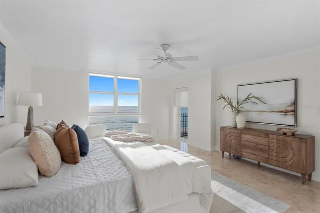 $1,300,000 | 1212 Benjamin Franklin Drive, Unit 501, Sarasota, FL 34236