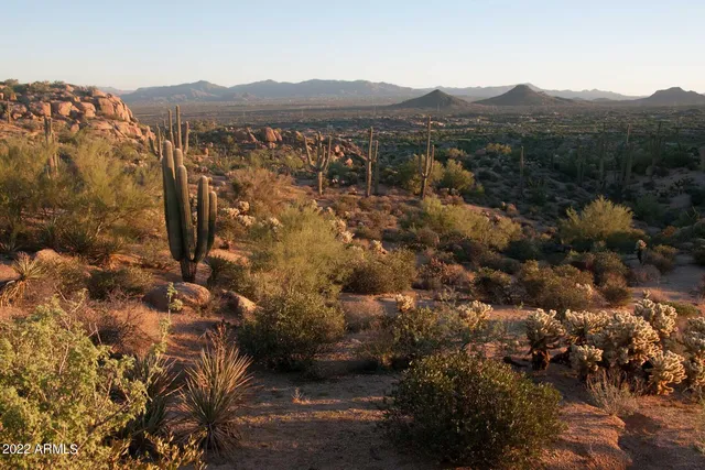 $4,500 | 6110 East Edgemont Avenue, Scottsdale, AZ 85257