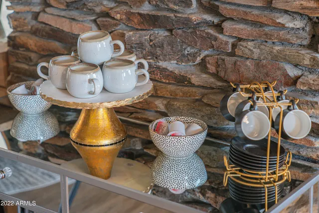 $4,500 | 6110 East Edgemont Avenue, Scottsdale, AZ 85257