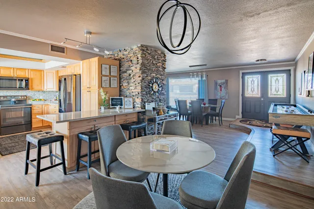 $4,500 | 6110 East Edgemont Avenue, Scottsdale, AZ 85257