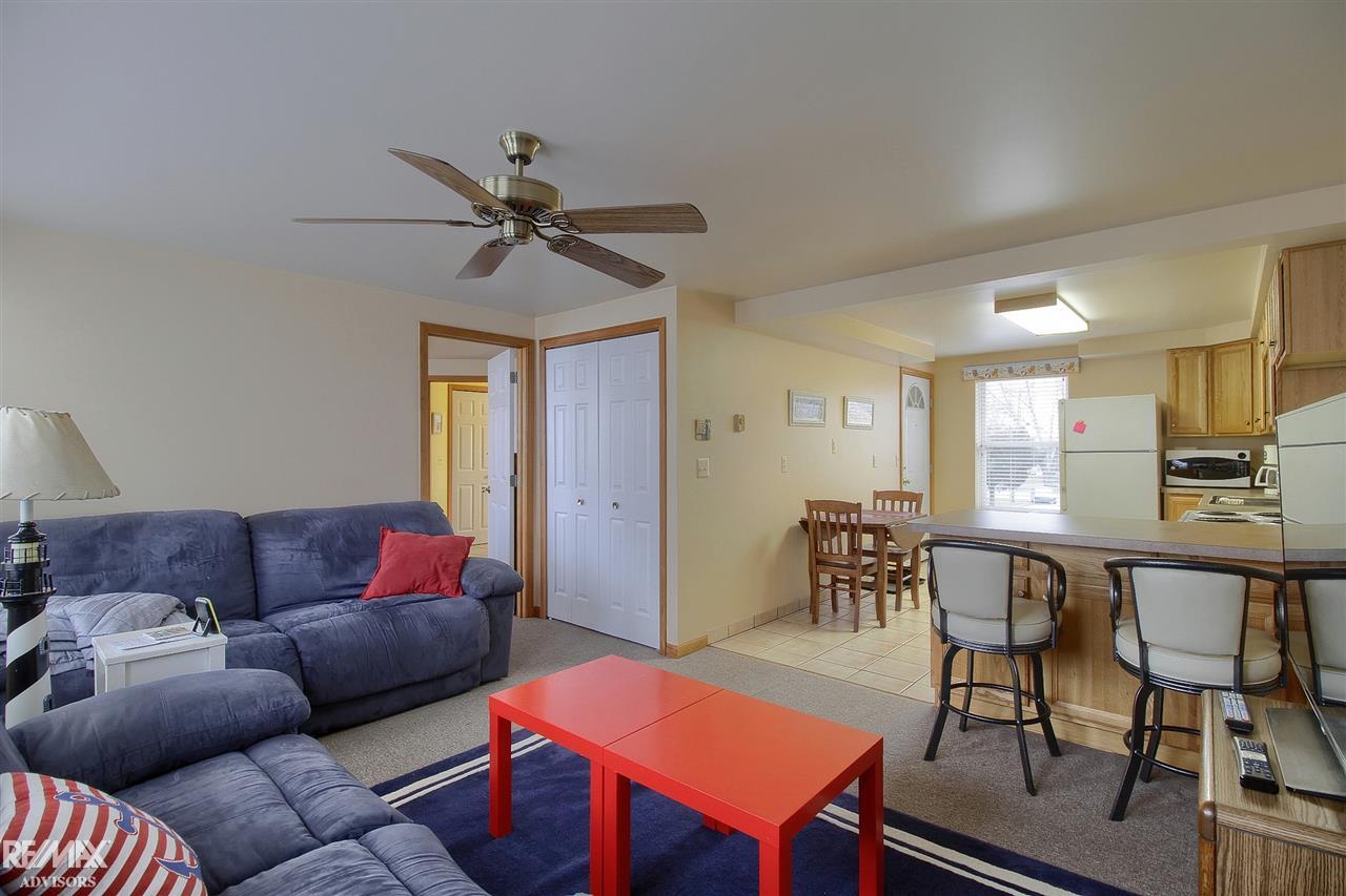 7985 River Road Marine City, MI 48039 - Photo 9 of 52 50036282-8.JPG