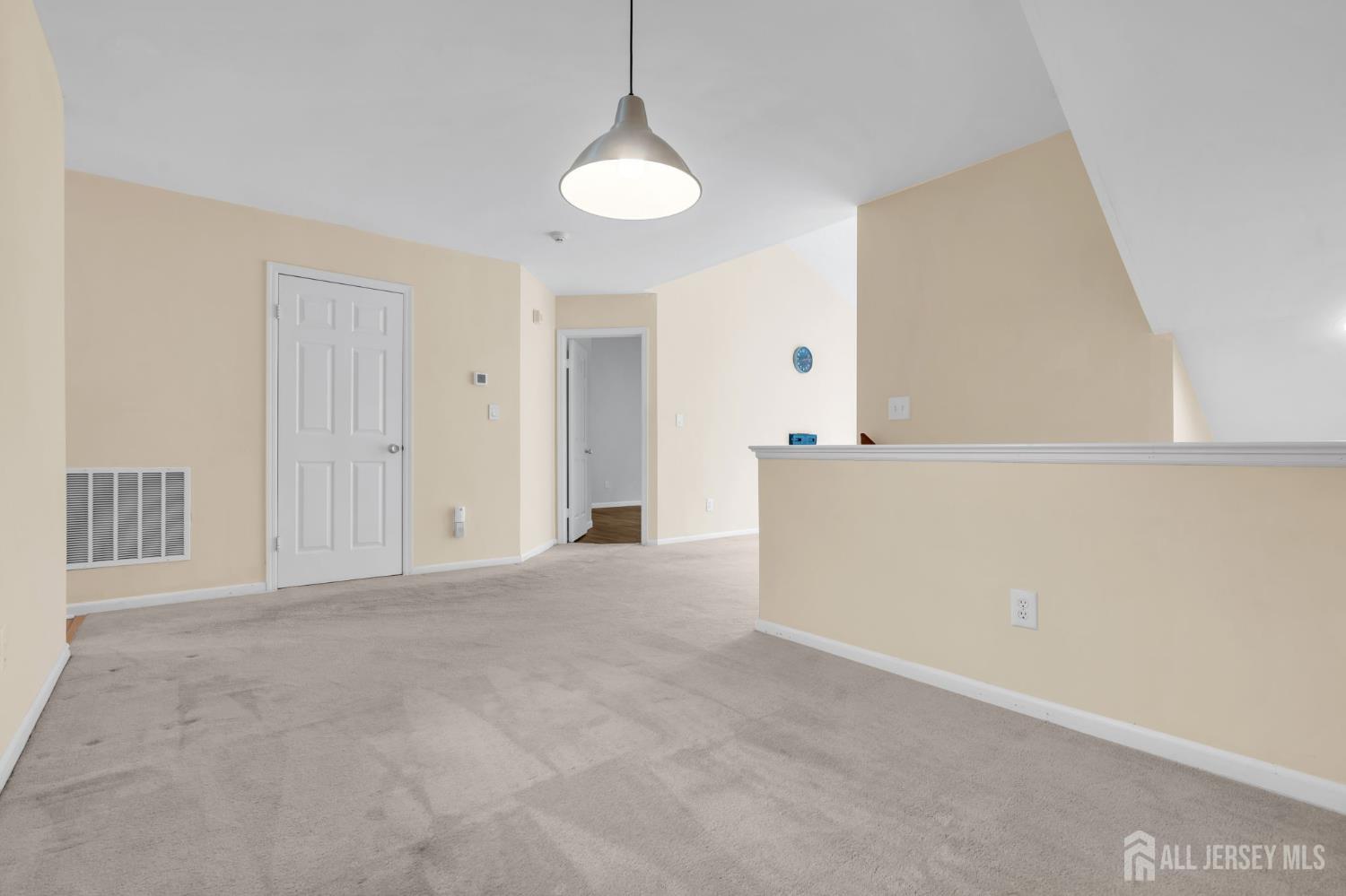 90D Winthrop Road, Unit G Monroe Township, NJ 08831 - Photo 34 of 50