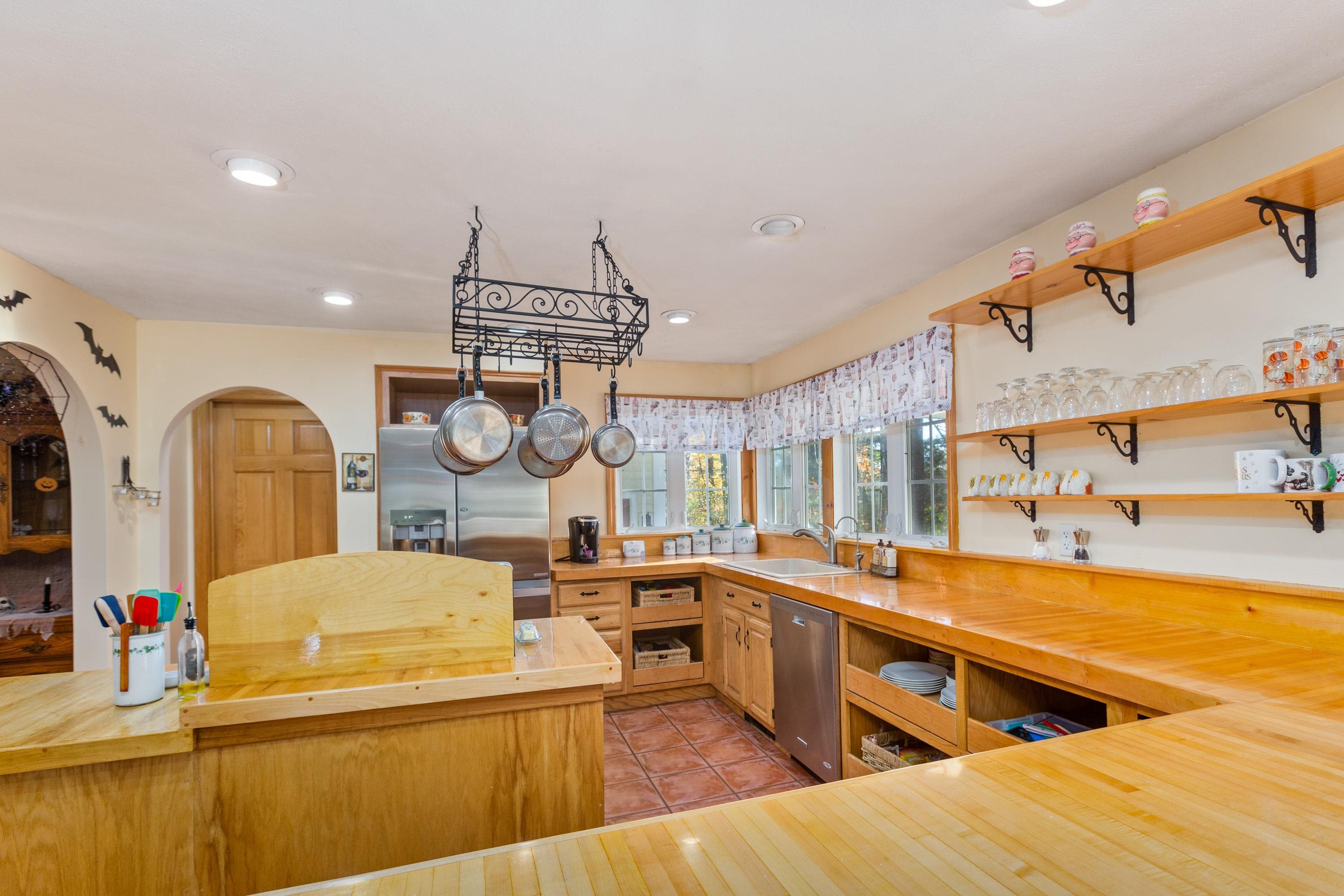98 Ashby Road New Ipswich, NH 03071 - Photo 8 of 38