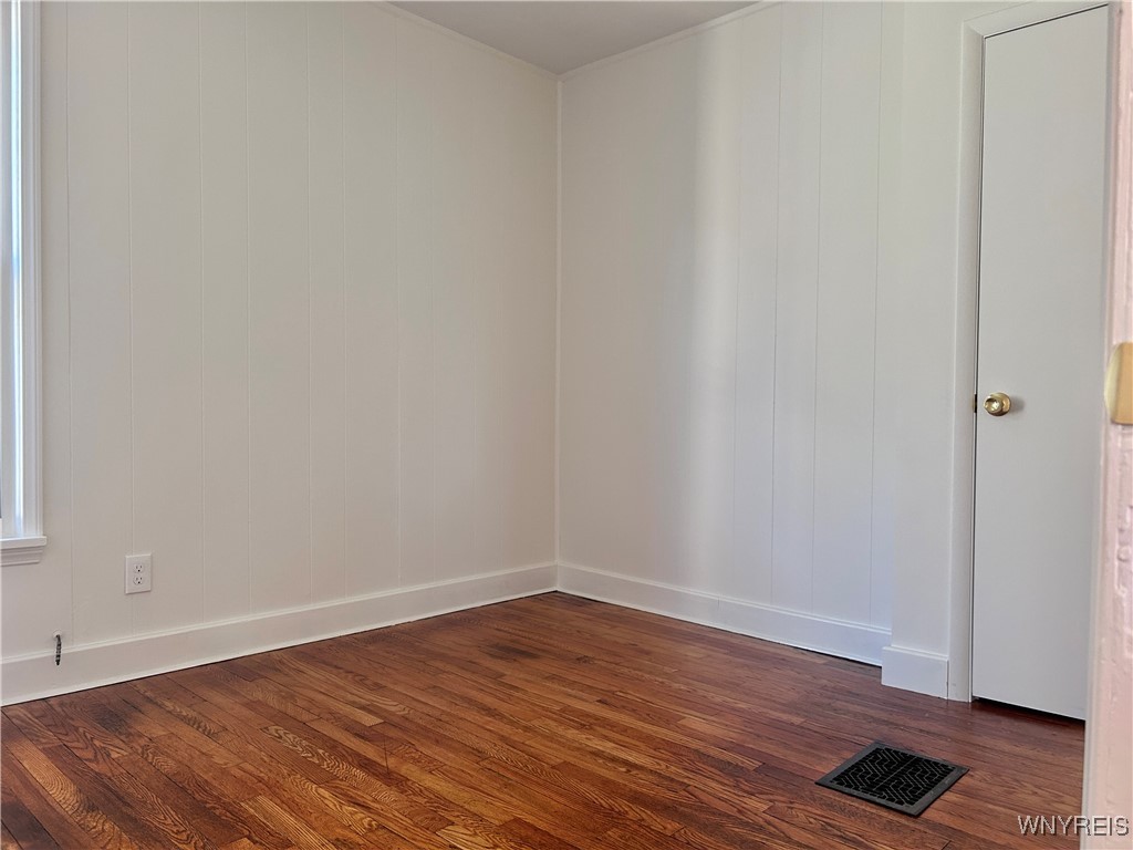 446 Bryant Avenue Syracuse, NY 13204 - Photo 8 of 16