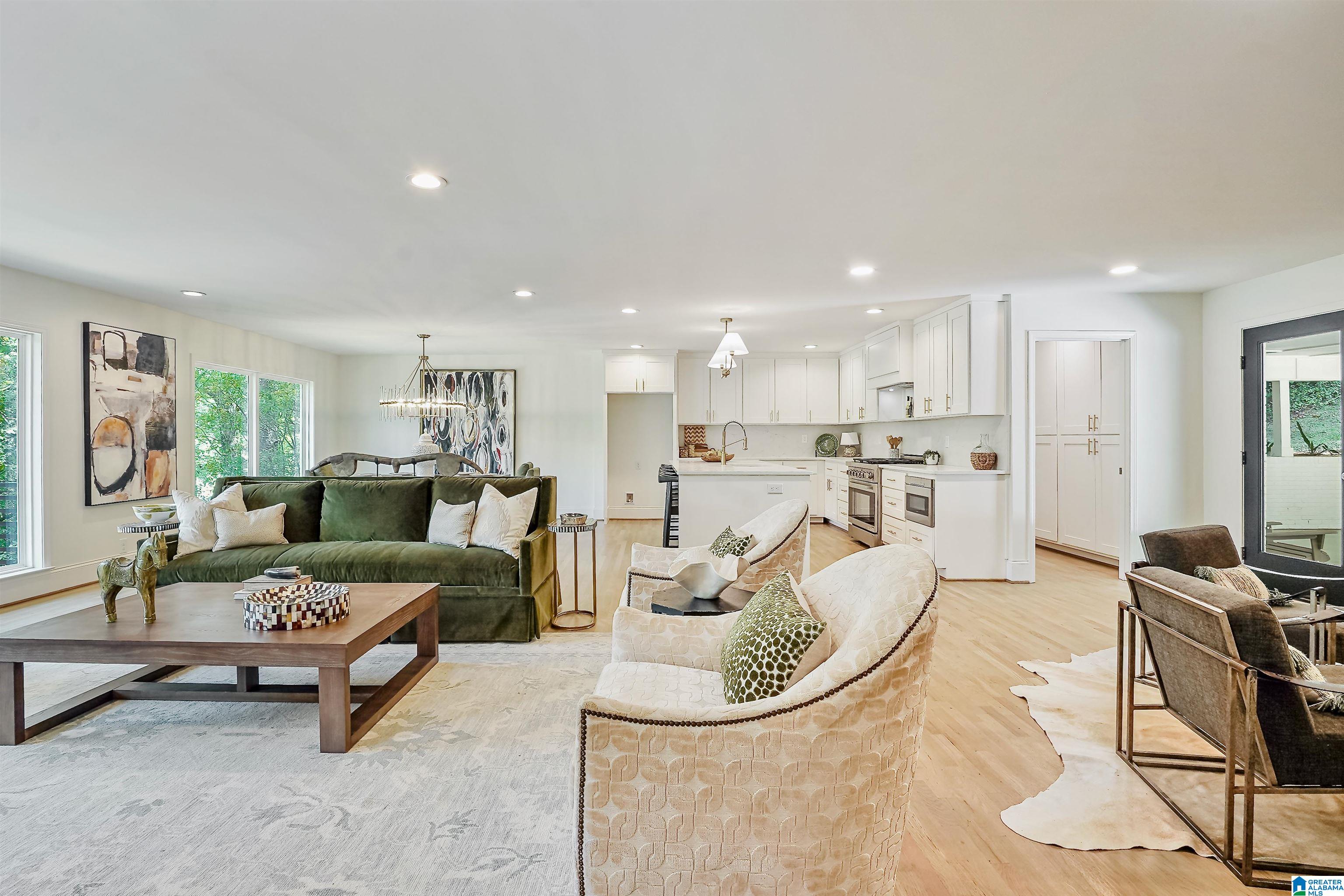 1739 Kensington Road Birmingham, AL 35209 - Photo 5 of 63