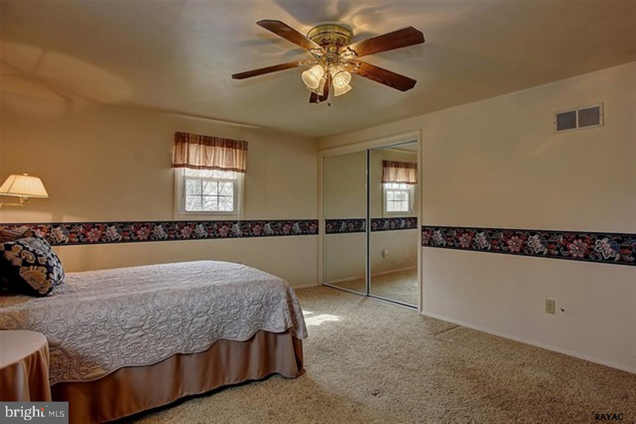 365 Meggon Road Red Lion, PA 17356 - Photo 16 of 27 Gallery Image 16