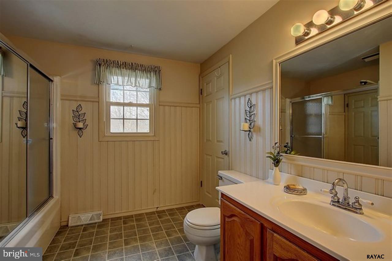 365 Meggon Road Red Lion, PA 17356 - Photo 21 of 27 Gallery Image 21