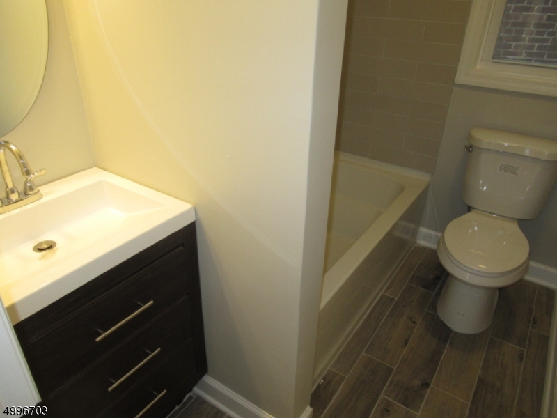 121 Main Street, Unit B Hackettstown, NJ 07840 - Photo 11 of 12