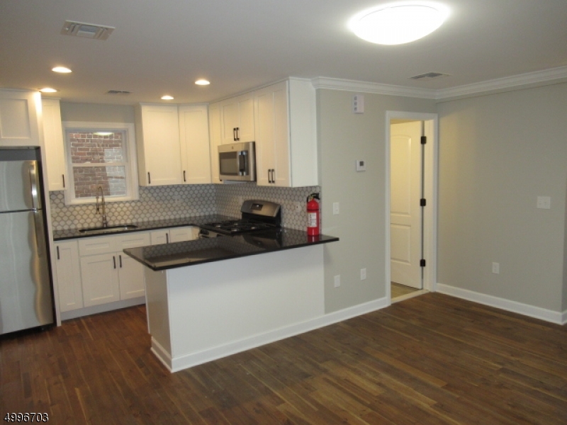 121 Main Street, Unit B Hackettstown, NJ 07840 - Photo 5 of 12