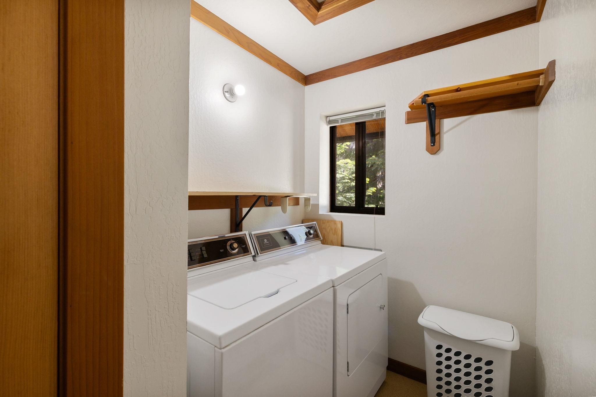 121 Tiger Tail Road Olympic Valley, CA 96146 - Photo 8 of 28