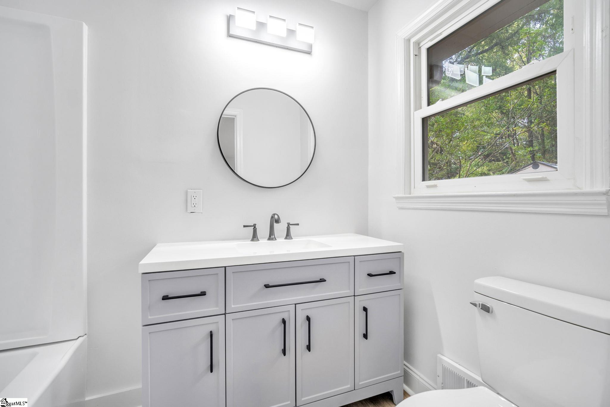 102 Wardlaw Road Laurens, SC 29360 - Photo 21 of 35 Gallery Image 21