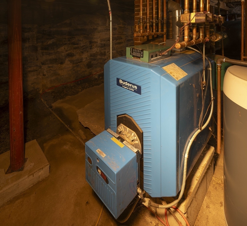 2 Chestnut Hill Road Leverett, MA 01054 - Photo 38 of 42